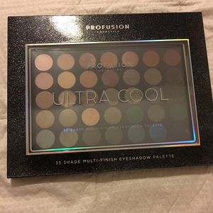 Profusion eye shadow palette
